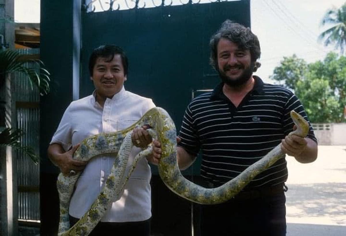 A moment from reptile-keeping history